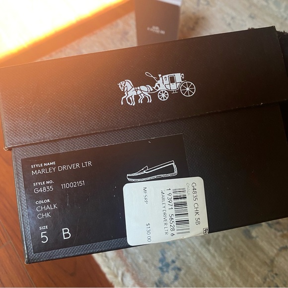 Coach Chalk color shoes size 5 - Picture 6 of 6